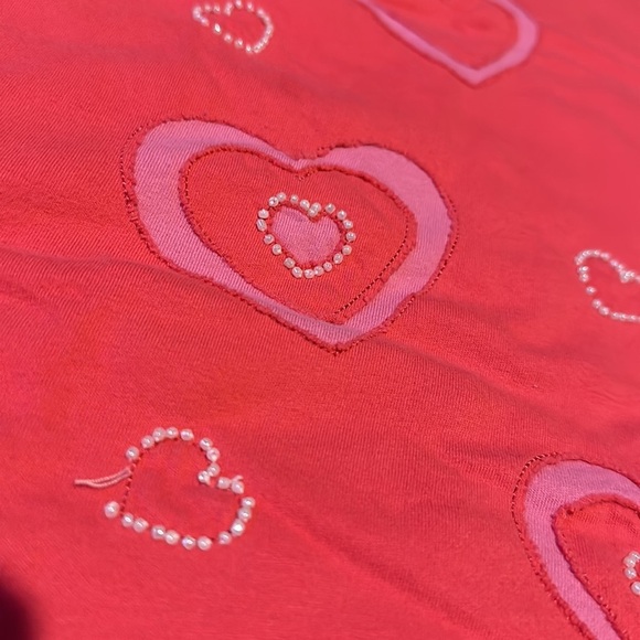 Vintage Mandal Bay Pink 3D cut out beaded Valentine’s Day heart Tee - Picture 5 of 10
